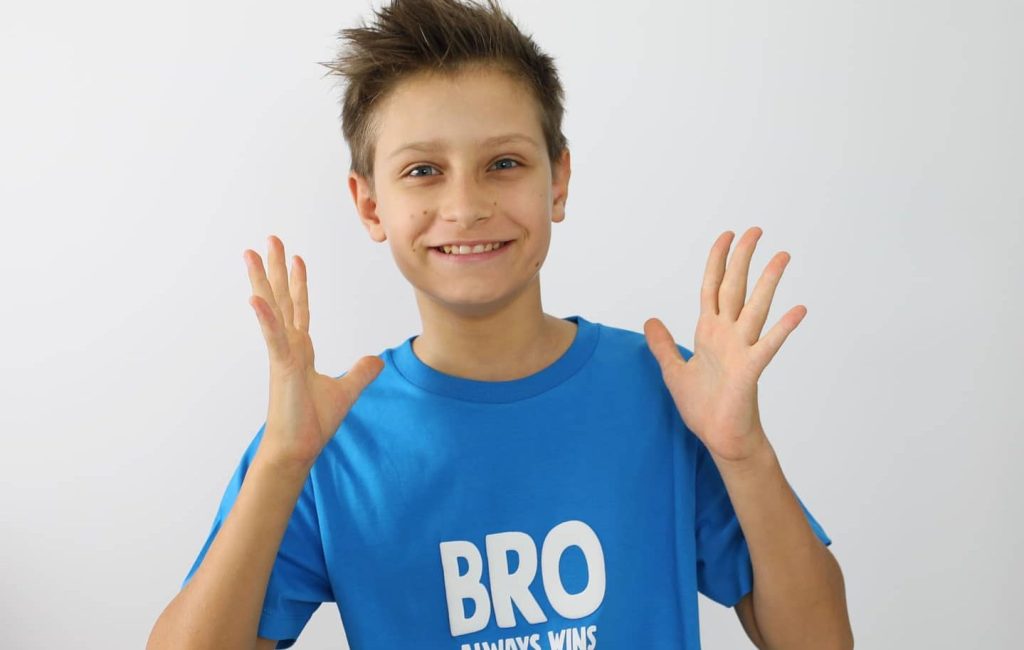 Ronald (SIS vs BRO) Age, Wiki, Height, Wife, Girlfriend, Family