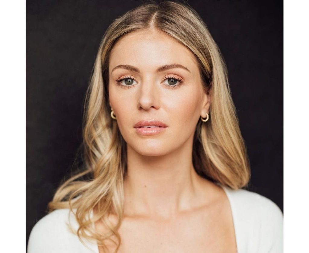 Rebecca Dalton Age, Wikipedia, Height, Husband, Boyfriend, Family
