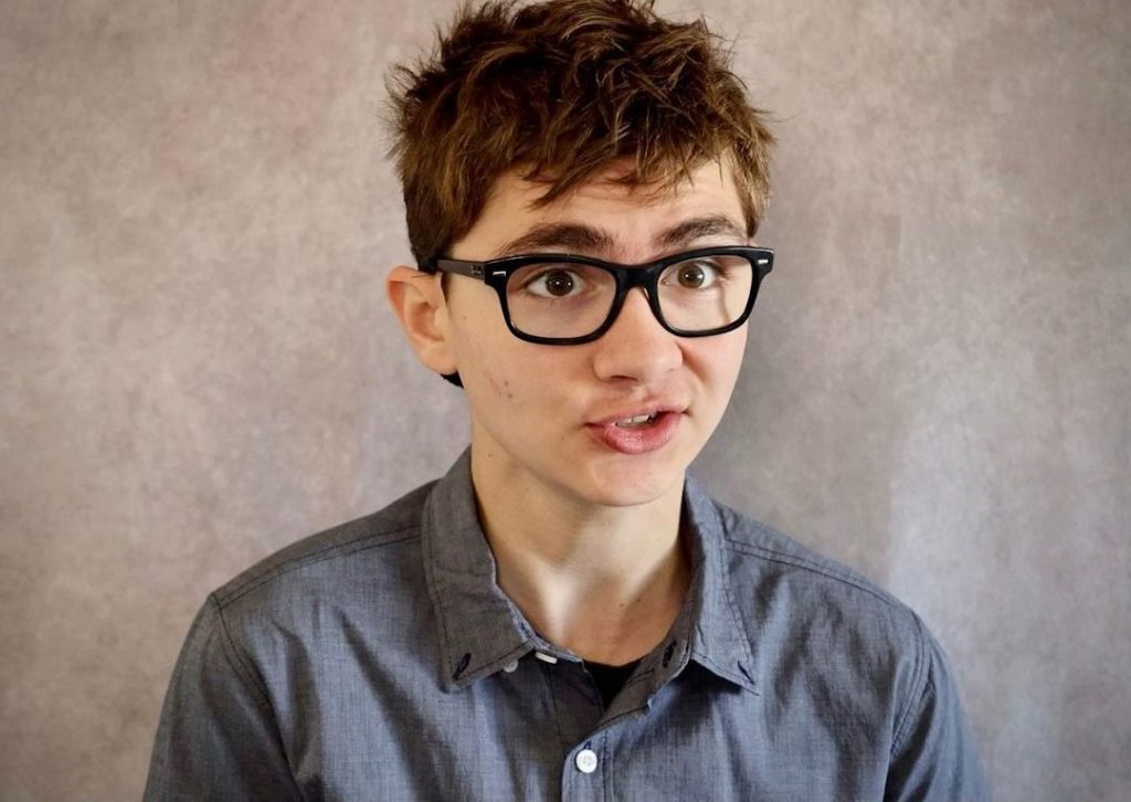 Elliott Fullam Age, Wiki, Height, Wife, Girlfriend, Family, Biography