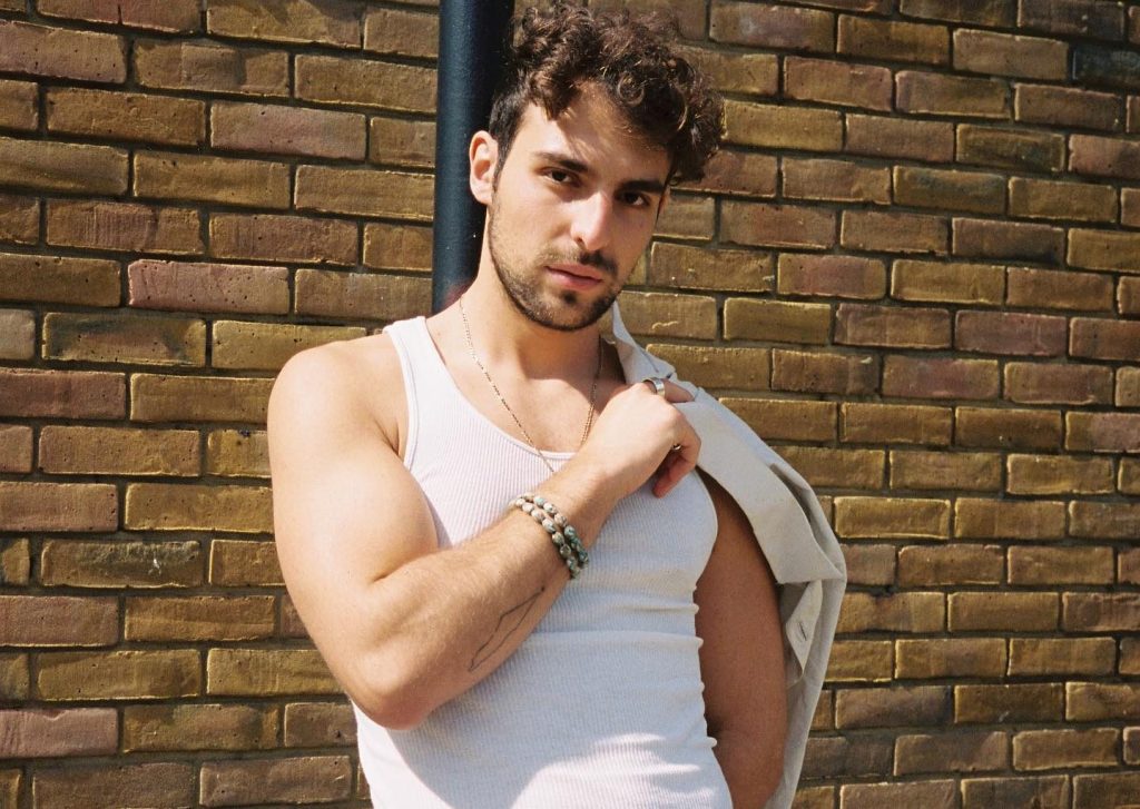 Saint Levant Age, Wiki, Height, Wife, Girlfriend, Family, Biography - How Tall Is Saint Levant: Rising Music Star’s Frame