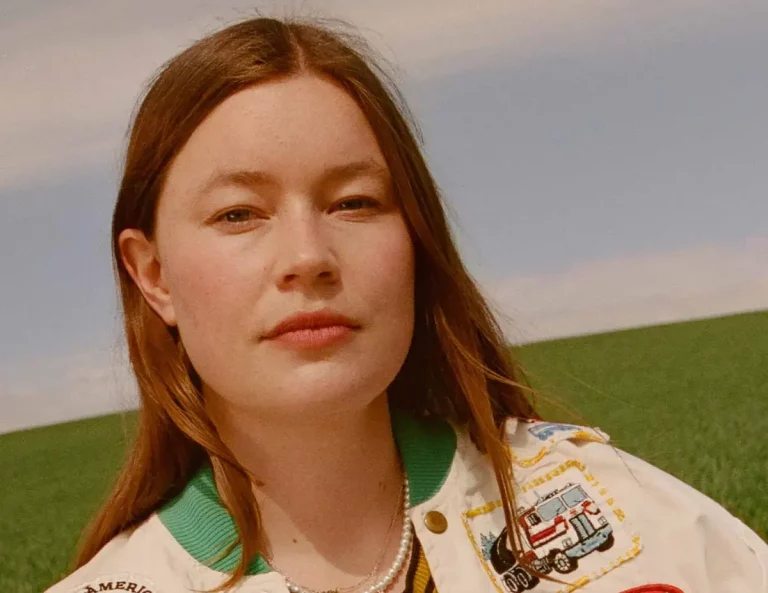 Rhian Teasdale Age, Wikipedia, Height, Husband, Boyfriend, Family, Biography, Net Worth